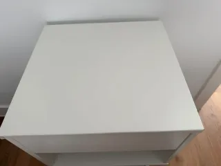 Mesitas de noche metálica blanca Ikea
