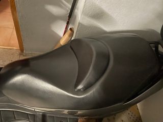 Suzuki Burgman 125 Gris