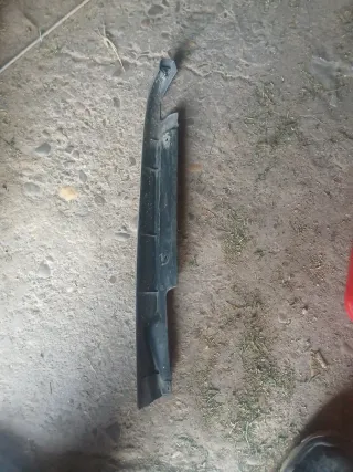 Moldura trasera derecha Suzuki Vitara