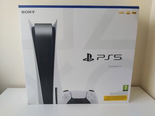 PlayStation 5 Fat con mando y caja
