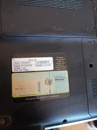 Portátil HP Pentium 4GB RAM 452GB