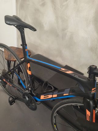 Bicicleta de carretera BH Aero