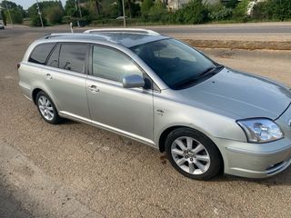 Toyota Avensis 2004