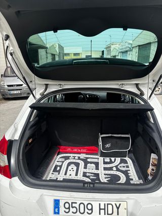 Citroen C4 2011