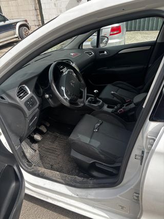 Citroen C4 2011