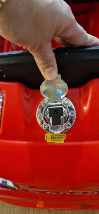 Cochecito eléctrico infantil con mando