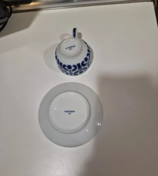 Taza y plato Sargadelos