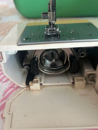 Máquina de coser Jaguar mate