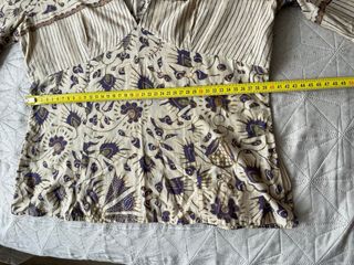 Blusa vintage Hoss Intropia estampado floral