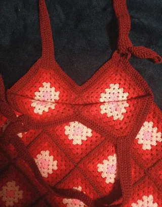 Bolso de ganchillo hecho a mano