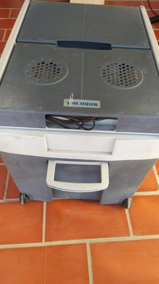 Nevera portátil eléctrica