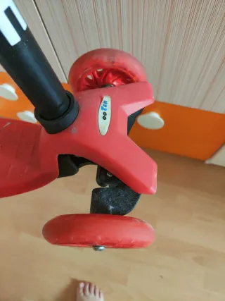 Patinete infantil 3 ruedas rojo