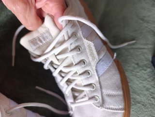 Adidas Tenis Beige/Blanco