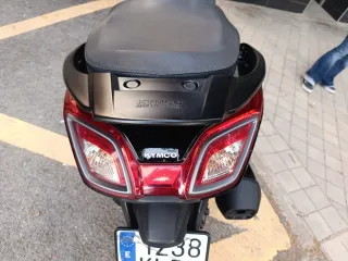 Kymco Superdink 125 ABS Negra