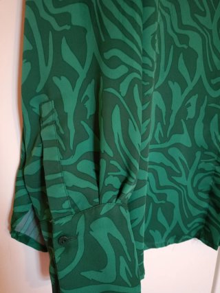 Camisa verde estampada mujer