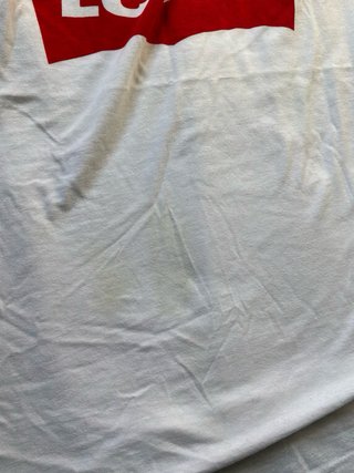 Levi’s camiseta blanca logo rojo Batwing casual L