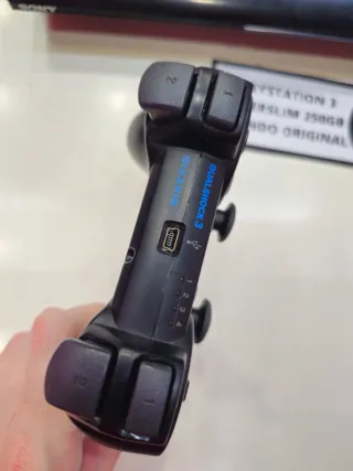 Playstation 3 Superslim 250GB + Controller