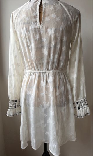 Vestido Miss Selfridge estrellas y abalorios