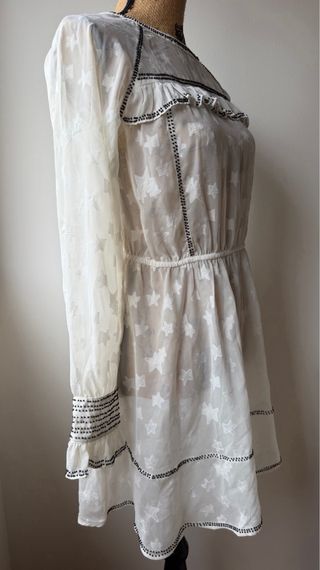 Vestido Miss Selfridge estrellas y abalorios