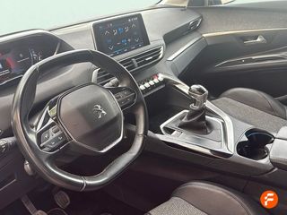 Peugeot 5008 Allure 1.2L PureTech 96kW (130CV) S&S