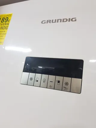Nevera Grundig Blanca
