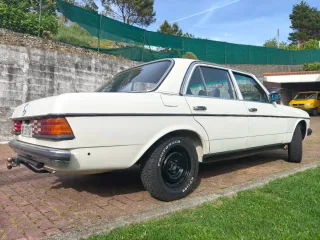 Mercedes-Benz w123 1980