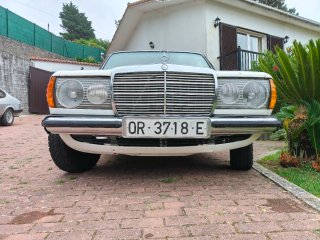 Mercedes-Benz w123 1980