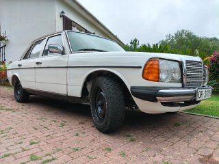 Mercedes-Benz w123 1980