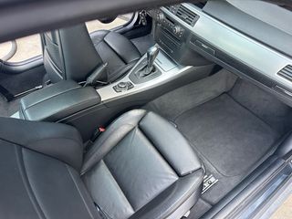 BMW 325dA 2010 e92