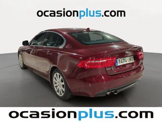 Jaguar XE 2.0 Diesel XE-Pure RWD 132 kW (180 CV)