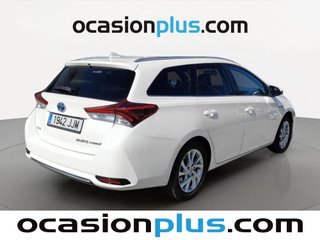 Toyota Auris 140H Touring Sports Active 100 kW (136 CV)