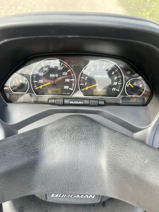 Suzuki Burgman 250cc - 13.500 km