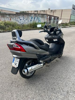 Suzuki Burgman 250cc - 13.500 km