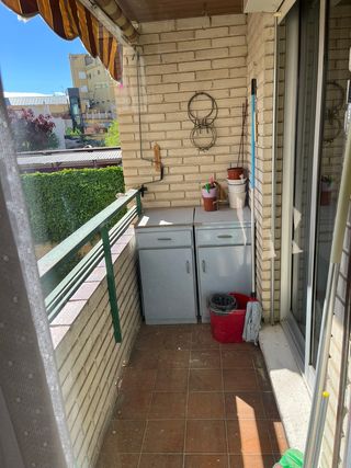 PISO DE 4 HABITACIONES EN TUDELA
