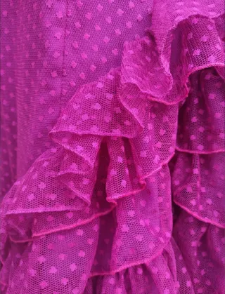 Vestido de flamenca buganvilla con un solo uso.