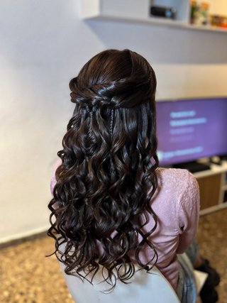 Estilista, maquillaje, peinado, maquilladora