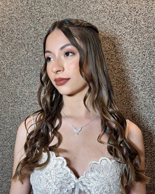 Estilista, maquillaje, peinado, maquilladora