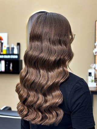 Estilista, maquillaje, peinado, maquilladora