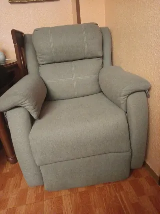 Butacón relax gris tela casi nuevo
