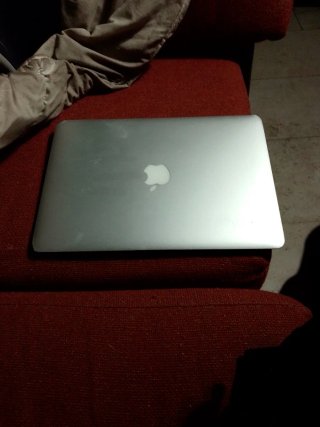 Apple MacBook Air 13 2015 8GB RAM 120GB