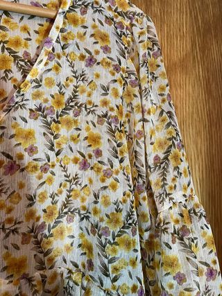 Blusa floral talla 44