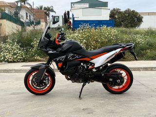 KTM 890 SMT