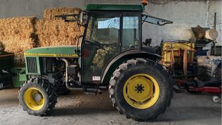 Tractor John Deere 5400N