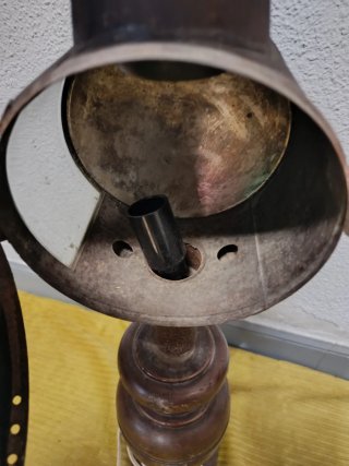 FAROL DE CARRUAJE EN FORMA DE LÁMPARA DE MESA