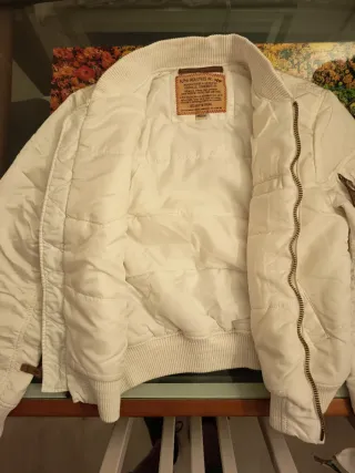 Chaqueta Alpha Industries Blanca