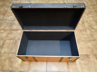 Baúl pequeño madera y polipiel