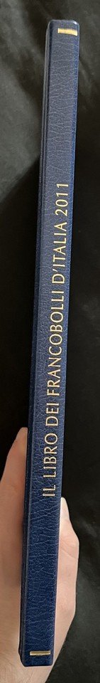 Libro Francobolli Italia 2011 Completo Custodia