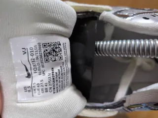 Nike P6000 Plata y Blanco