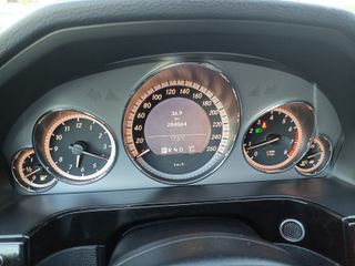 Mercedes Clase E 250 CGI 2010 · Auto · 204.064 km