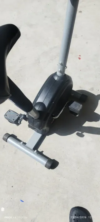 Bicicleta Estática Negra